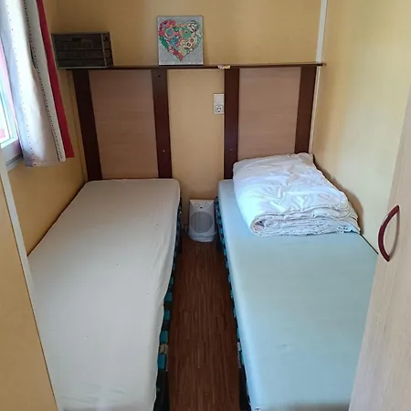 Mobile Homes A La Ferme Nyaraló Ille-sur-Têt